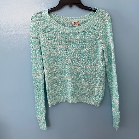 Teal and white crocheted long sleeved XS top - Picture 1 of 3